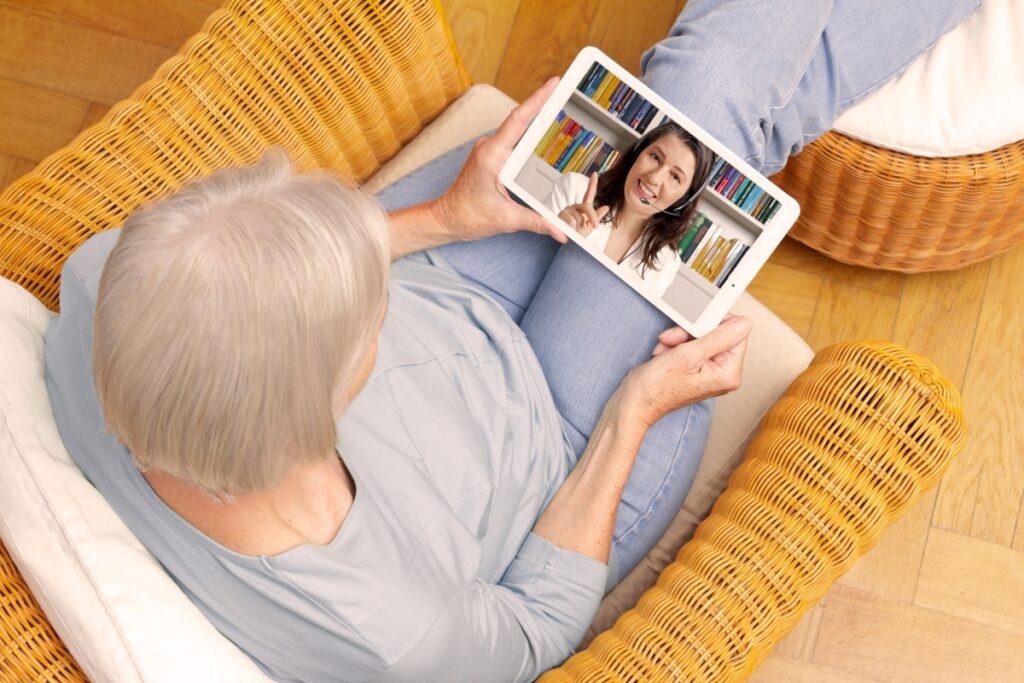 old woman computer video lesson